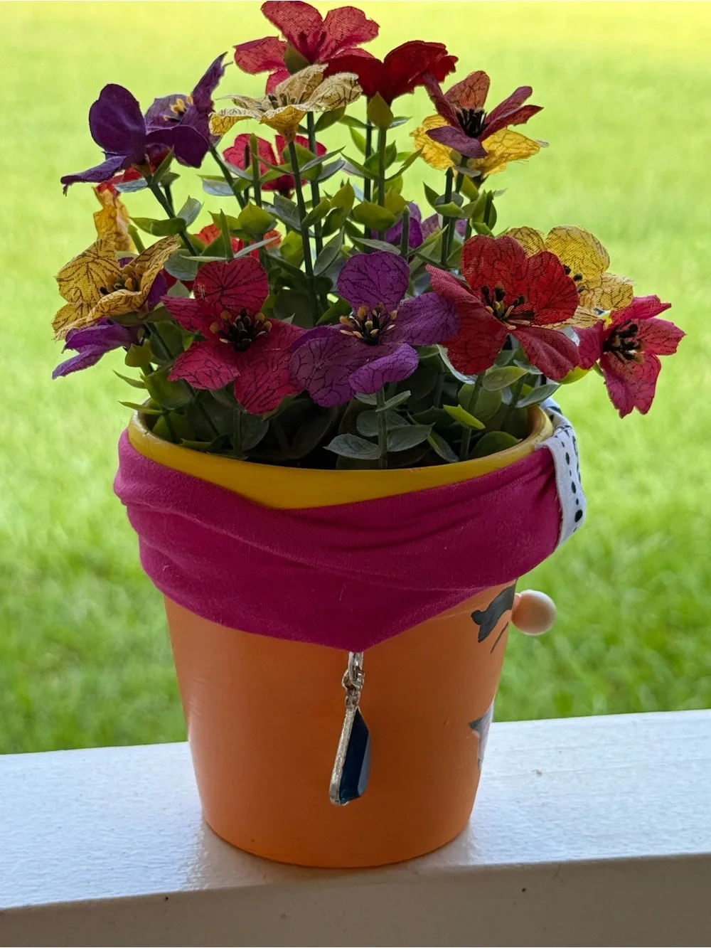 Whimsical Hand-Painted Flower‎ Pot Lady Planter w/Bandana & Earrings
